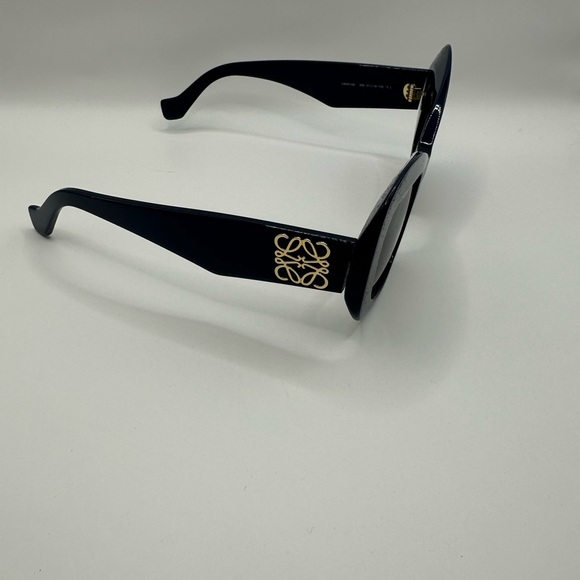 LOEWE Anagram 51MM Butterfly Sunglasses New Floor Sample - Picture 3 of 13